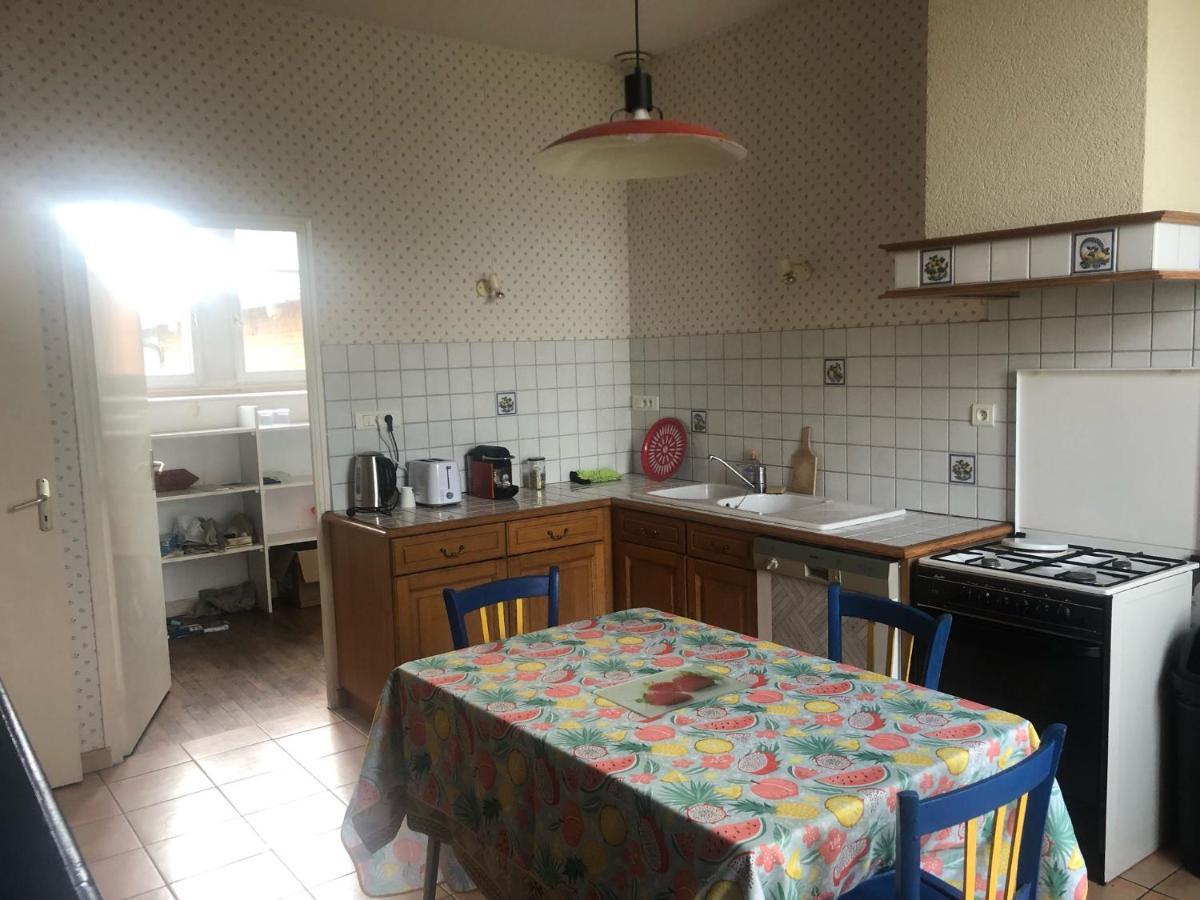 Gite -Belle Maison Dans Une Ancienne Ecole-Tarif Reduit Hors We ! Chanzeaux Extérieur photo